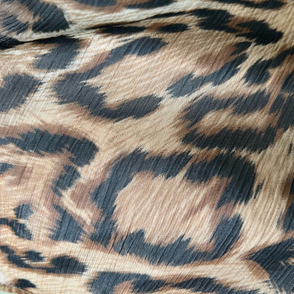 Leopard Print Tunic - Picture 2 of 3